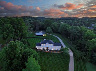 2207 Oakwood Ct, Franklin, TN 37064