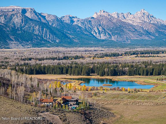 5th image of 950 W Bar Bc Ranch Rd