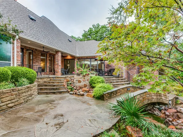 6254 Preston Creek Dr, Dallas, TX 75240