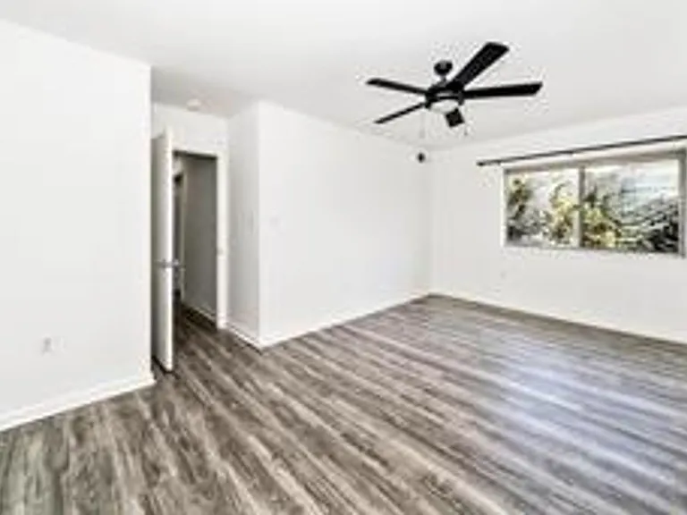 12202 Braxfield Ct #16/228 — Photo 25