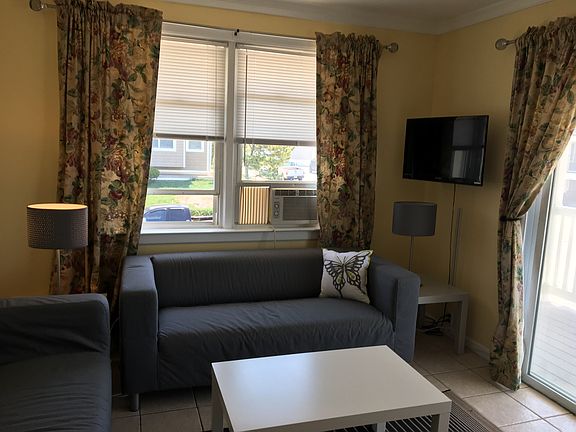 living room oceanview