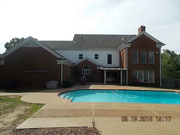 view of back of home