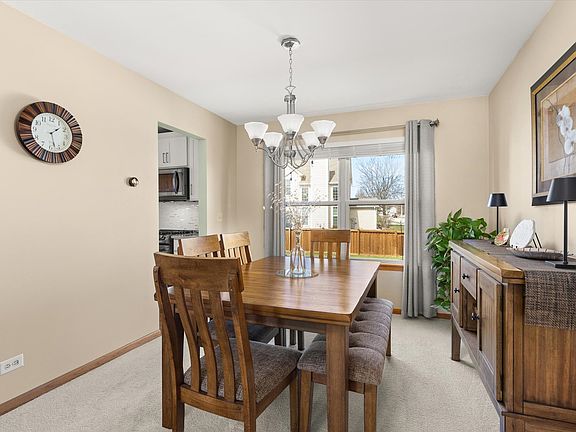 5th image of 2120 Sanborn Cir