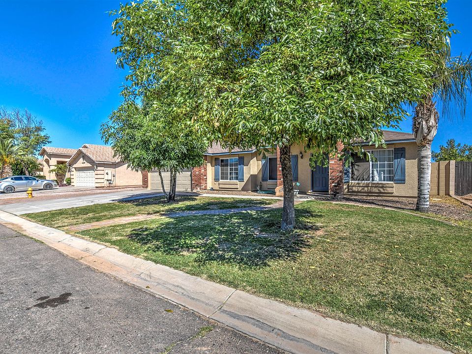 1st image of 4100 E Meadow Lark Way