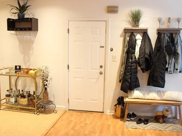 210 Adams Street image 4 of 11