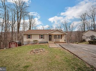 1270 High Top Rd, Linden, VA 22642