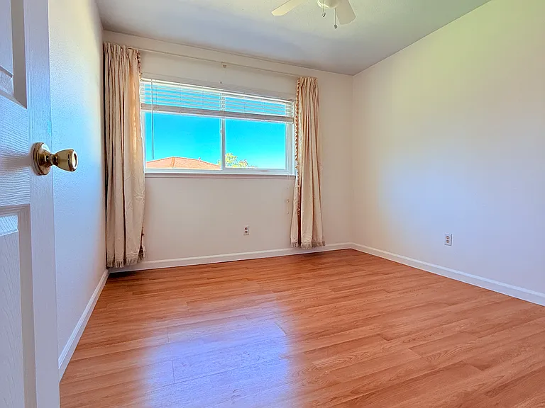 Room 4