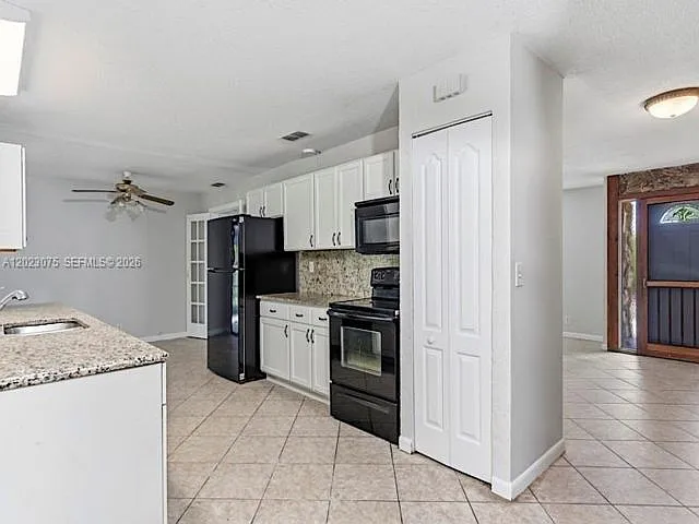 3910 NW 4th Ct — Photo 19