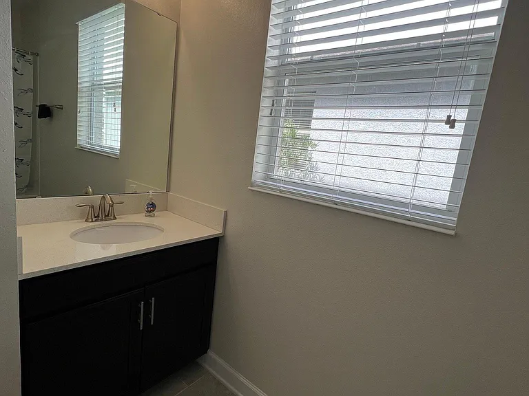3643 Cortland Dr — Photo 15