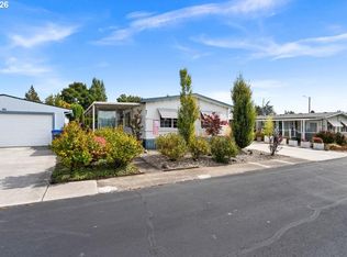 1055 Lockhaven Dr N, Salem, OR 97303