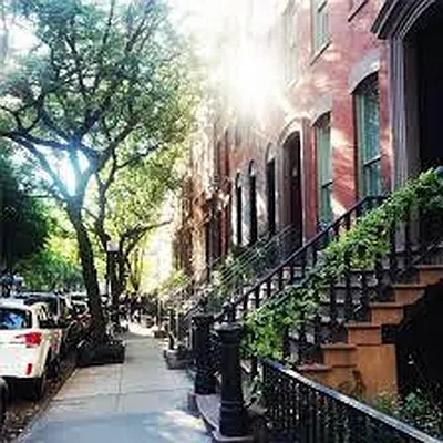 Rented by Lander Real Estate | media 21