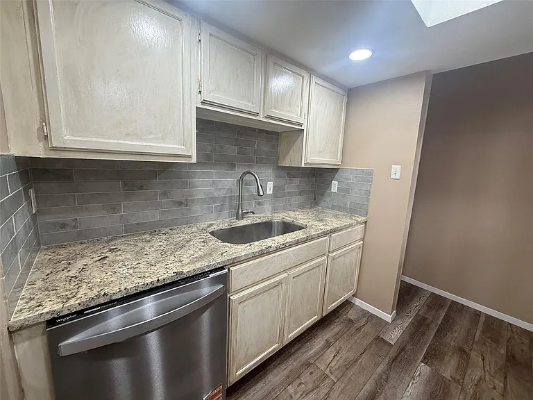 14777 Wunderlich Dr #1202 — Photo 5