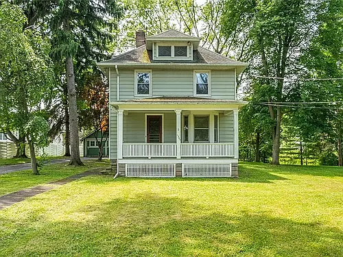 1365 Spencerport Rd Photo 1