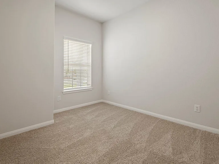 11704 Texas Spring Dr — Photo 6