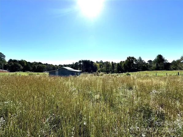 55 Southern Way #4, Nebo, NC 28761
