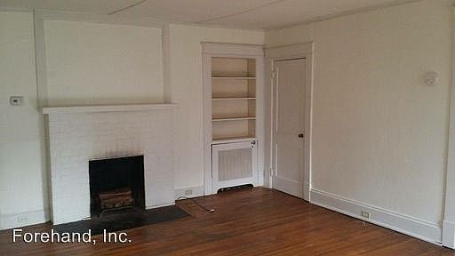3rd image of 185 N Princeton Cir