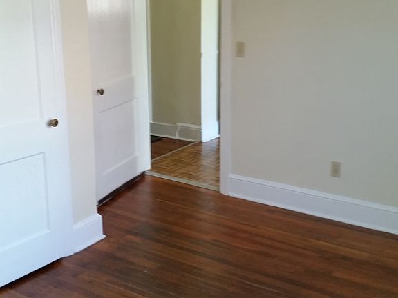 3rd image of 135 E Wilburn Ave #A