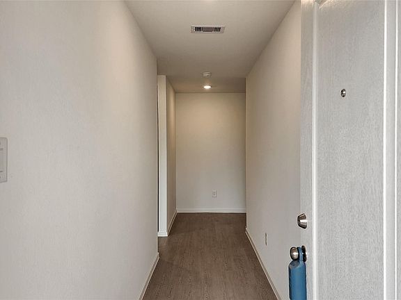 4th image of 16202 Rustic Prairie Dr