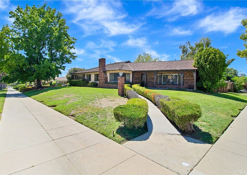 1st image of 535 Andover Dr