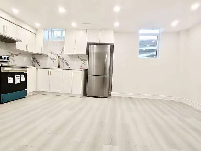 252 Borealis Ave — Photo 2