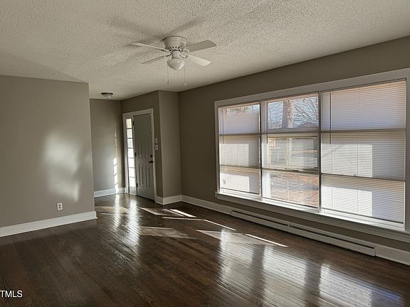 5th image of 319 Forrest Rd W