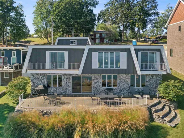 190 Sherwood Dr, Gilbertsville, KY 42044