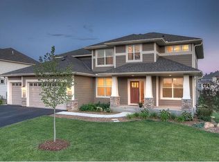 984 Maple Trail Ct, Eagan, MN 55123