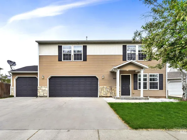9458 W Littlewood Dr, Boise, ID 83709