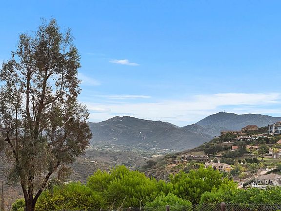 2nd image of 18192 Calle Estepona