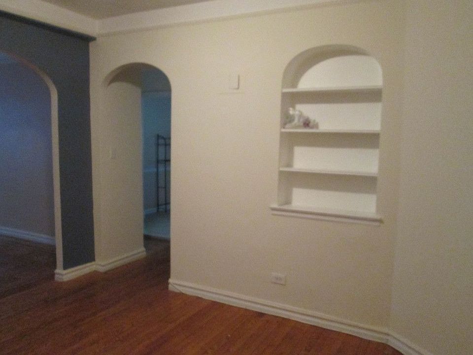 1st image of 41-30 46th St APT 3O