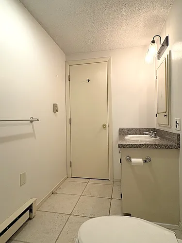 155 Main St #4 Photo 1