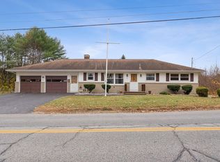 39 Montello St, Lewiston, ME 04240