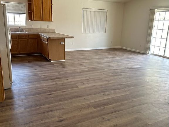 4th image of 72247 Sunnyvale Dr
