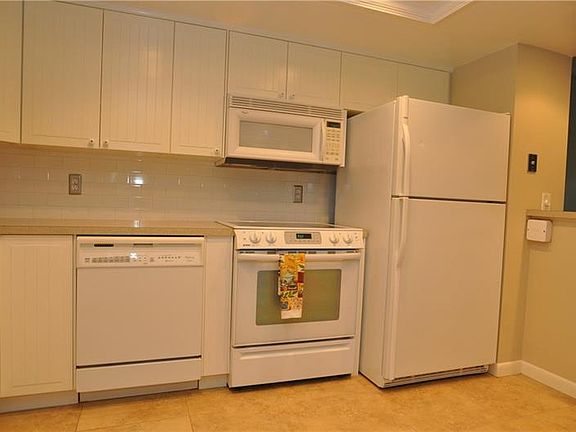 3rd image of 1000 Tarpon Woods Blvd APT 202
