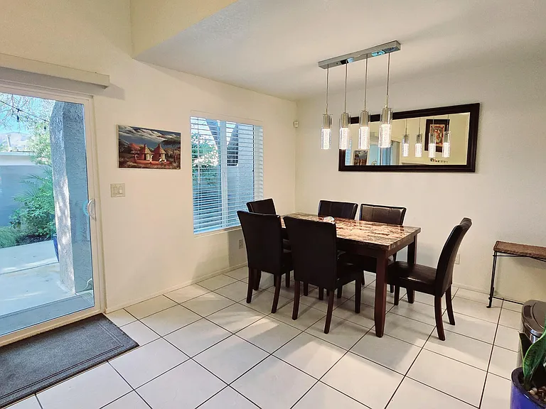 3478 N Richland Dr — Photo 6