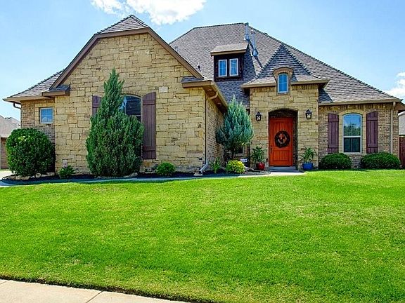 2nd image of 17405 Parkgrove Dr