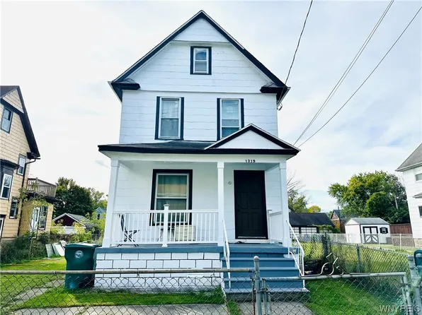 1319 Whitney Ave, Niagara Falls, NY 14301