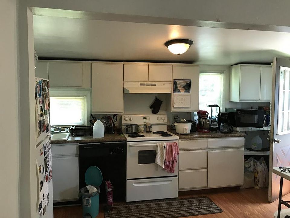 2nd image of 307 Malaga Park Dr