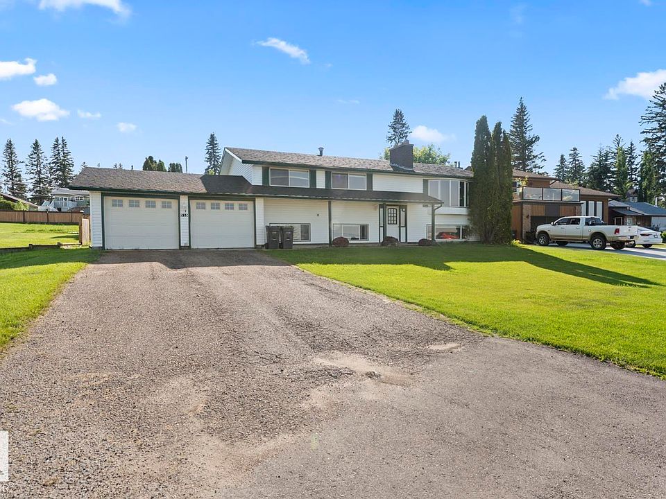1st image of 315 Lakeshore Dr