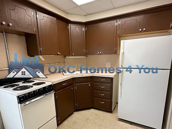 5th image of 3808 N Asbury Ave #1/2