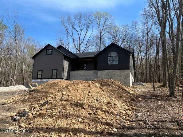 633 Icy Cove Trl, Monterey, TN 38574