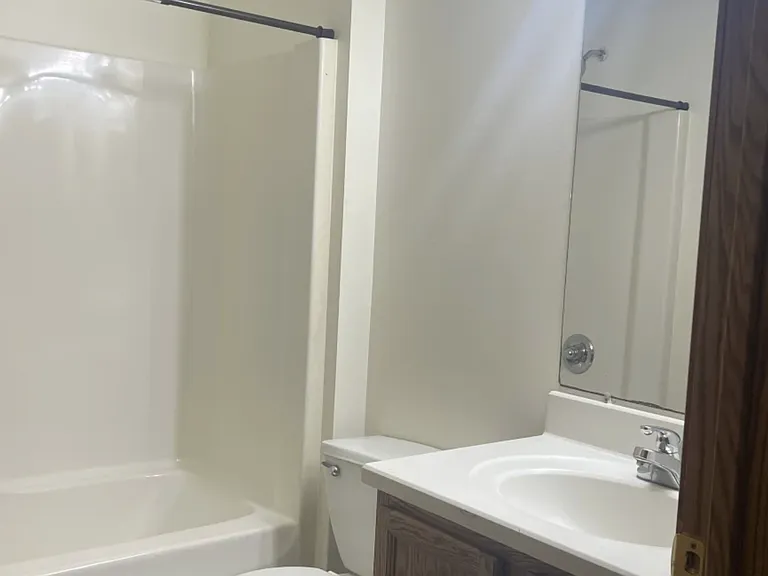 726 N 25th St #726 — Photo 9