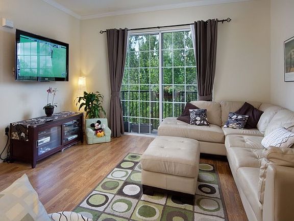 2nd image of 9707 Meadow Field Cir