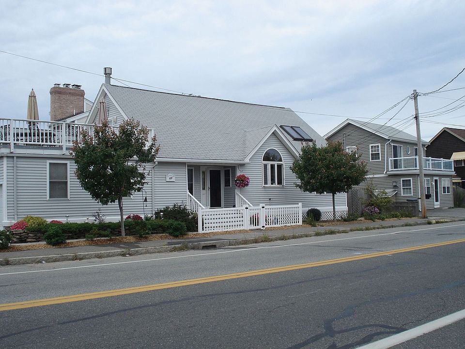 Corner lot