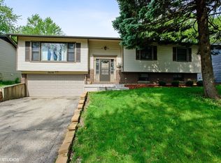 7078 Glenwood Ln, Hanover Park, IL 60133