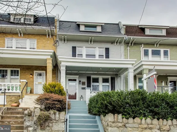 402 Emerson St NW, Washington, DC 20011