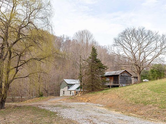 5th image of 339 Spruce Run Rd