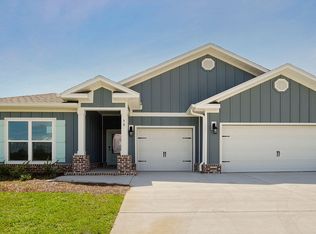 98 Grass Owl Loop, Freeport, FL 32439
