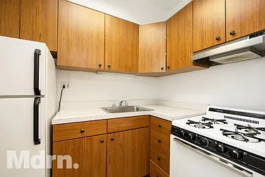 Rented by Mdrn Residential