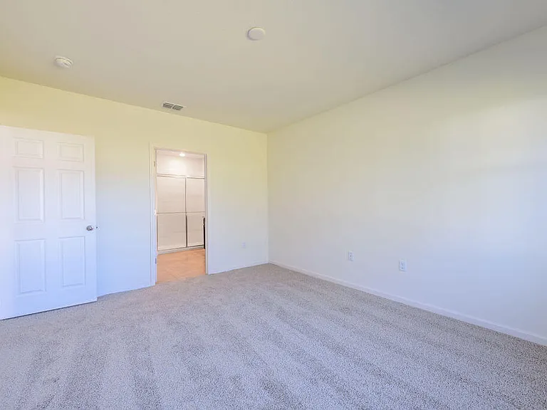 2525 SW Westfield St — Photo 29